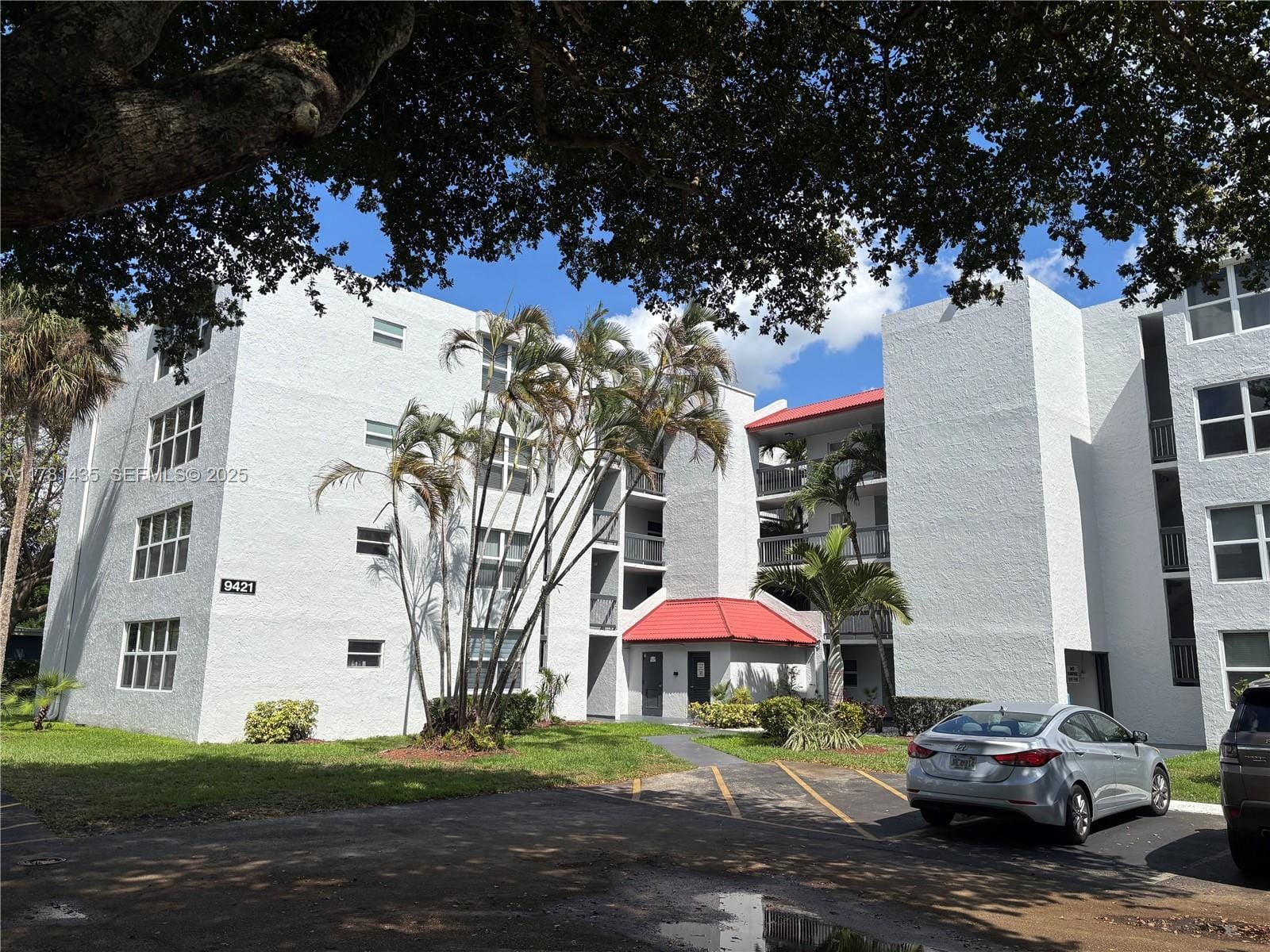 9421 Evergreen Place 402, Davie, FL 33324