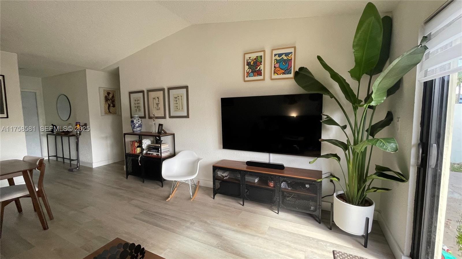 5303 SW 138th Court 5303 — photo 3