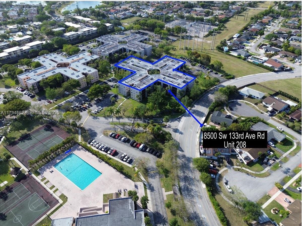 8500 SW 133rd Ave Road 208, Miami, FL 33183 photo 22
