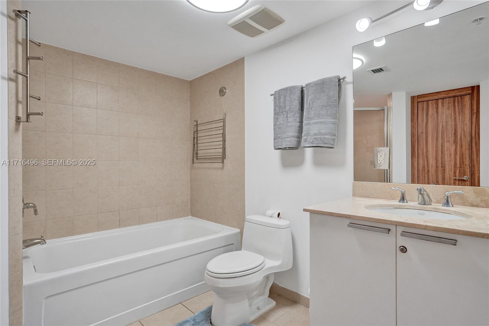 16699 Collins Avenue 2405, Sunny Isles Beach, FL 33160 photo 24