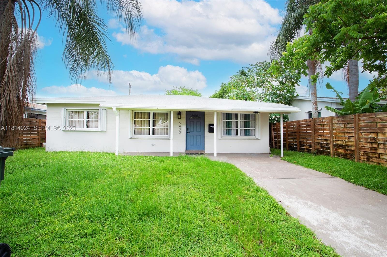 5433 NE 1st Avenue, Oakland Park, FL 33334 photo 3