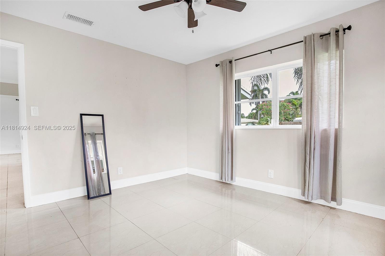 5433 NE 1st Avenue, Oakland Park, FL 33334 photo 25