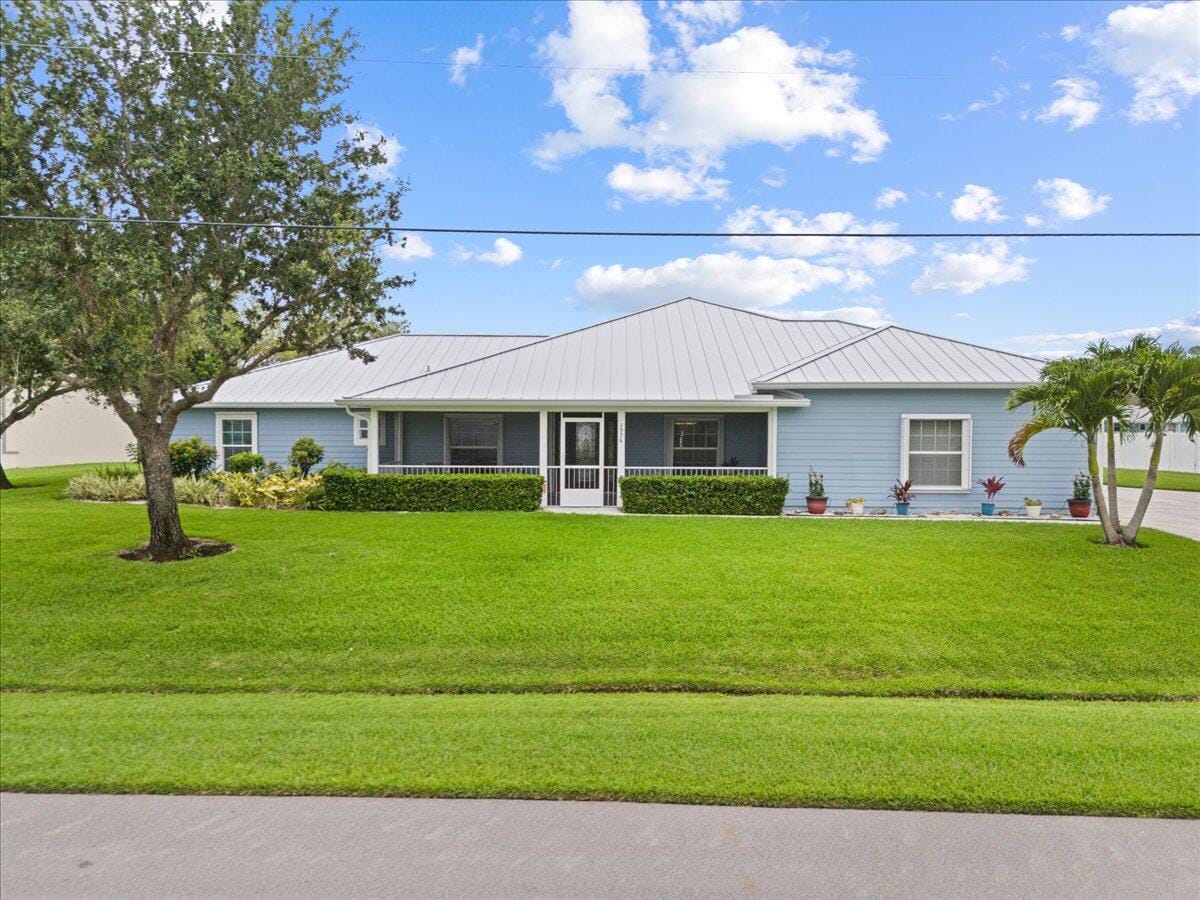 1976 SW Aaron Lane, Port St. Lucie, FL 34953