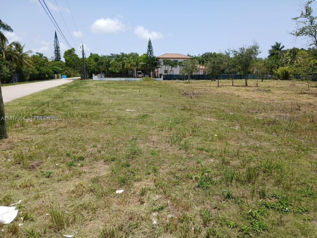 Sw 120 Avenue — photo 2