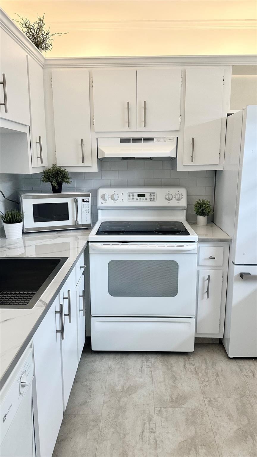 3431 NW 50th Avenue 208 — photo 12