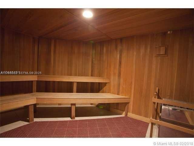 244 Biscayne Boulevard 3004, Miami, FL 33132 photo 17