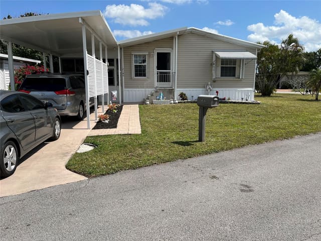 2340 SW 85th Terrace, sold in Park City Estates, Davie, FL