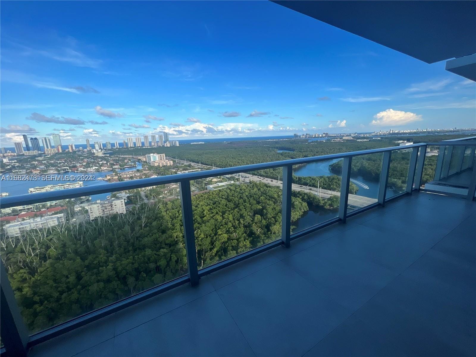 16385 Biscayne Boulevard 2020 — photo 3