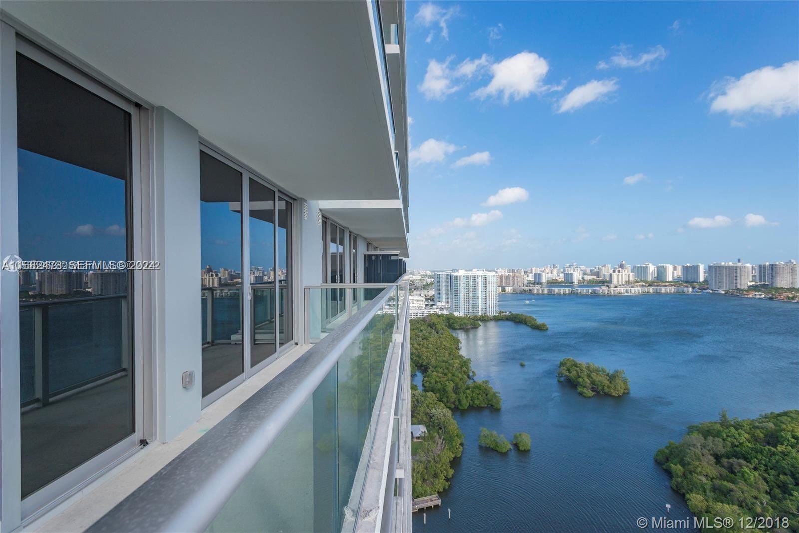 16385 Biscayne Boulevard 2020 — photo 5