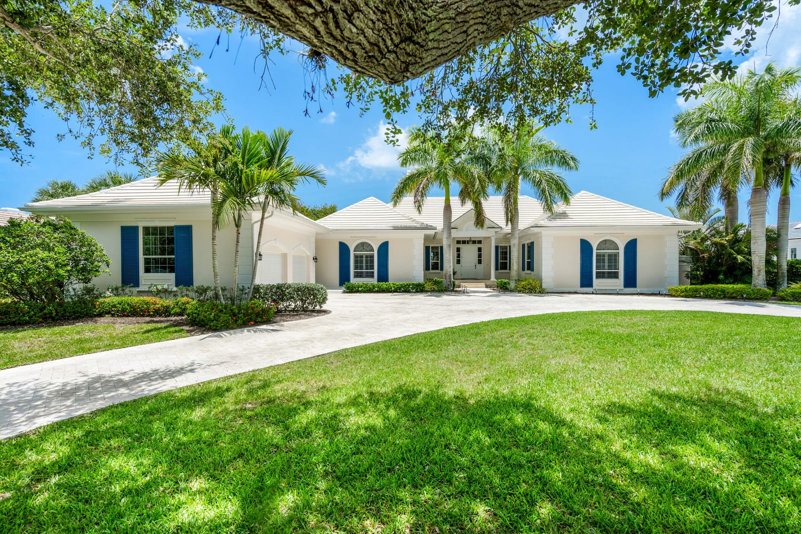 331 Westwind Court, Orchid, FL 32963 photo 2