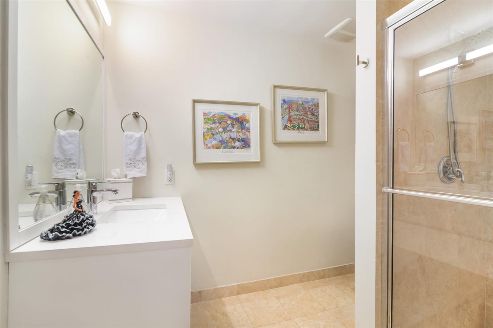 100 S Birch Road 802 — photo 10