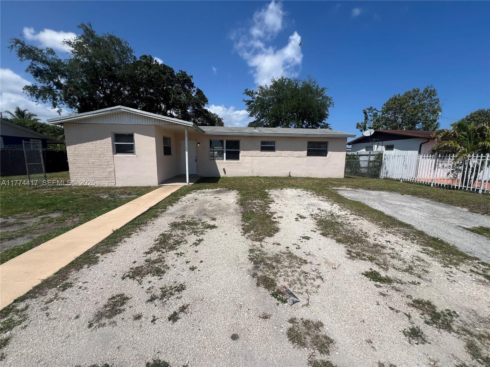 4 bedroom home for sale at 651 179th, Miami Gardens, FL 33169 — $485,000