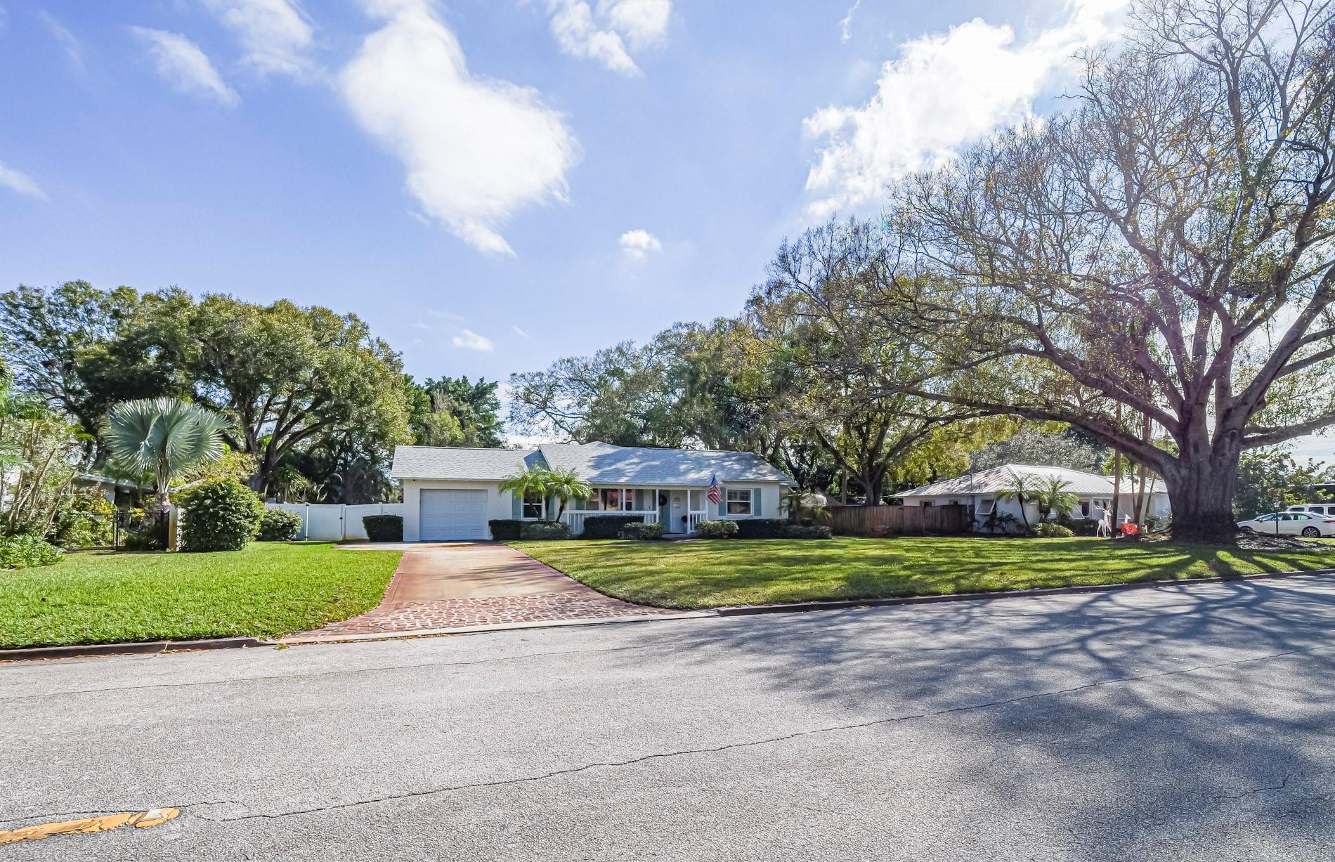 2180 Seville Avenue, Vero Beach, FL 32960, Vero Beach