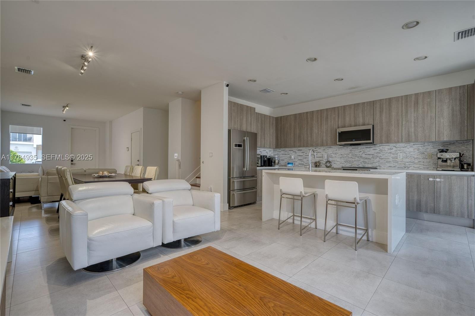 10240 NW 72nd Terrace, Doral, FL 33178 photo 11