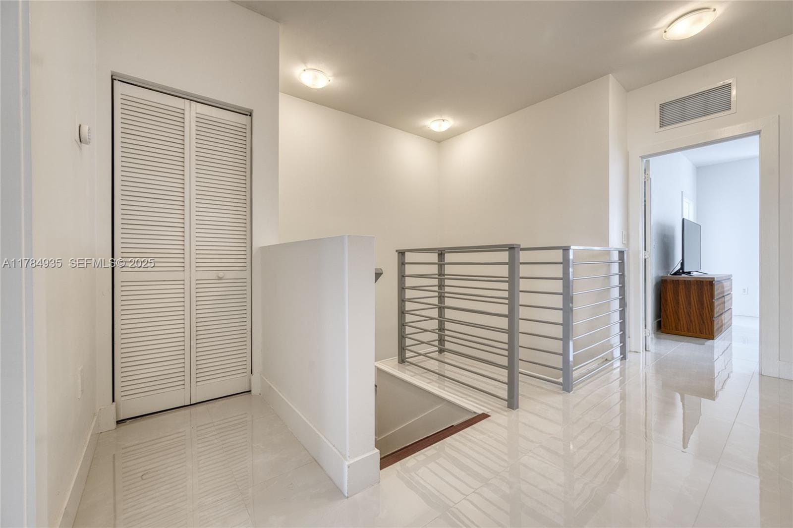 10240 NW 72nd Terrace, Doral, FL 33178 photo 17