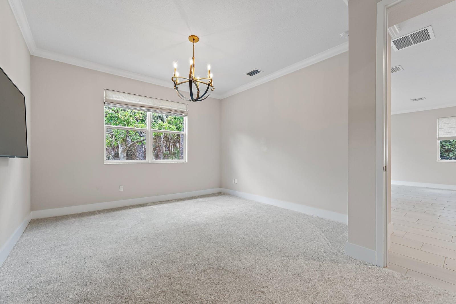 6825 Pointe Of Woods Drive — photo 12