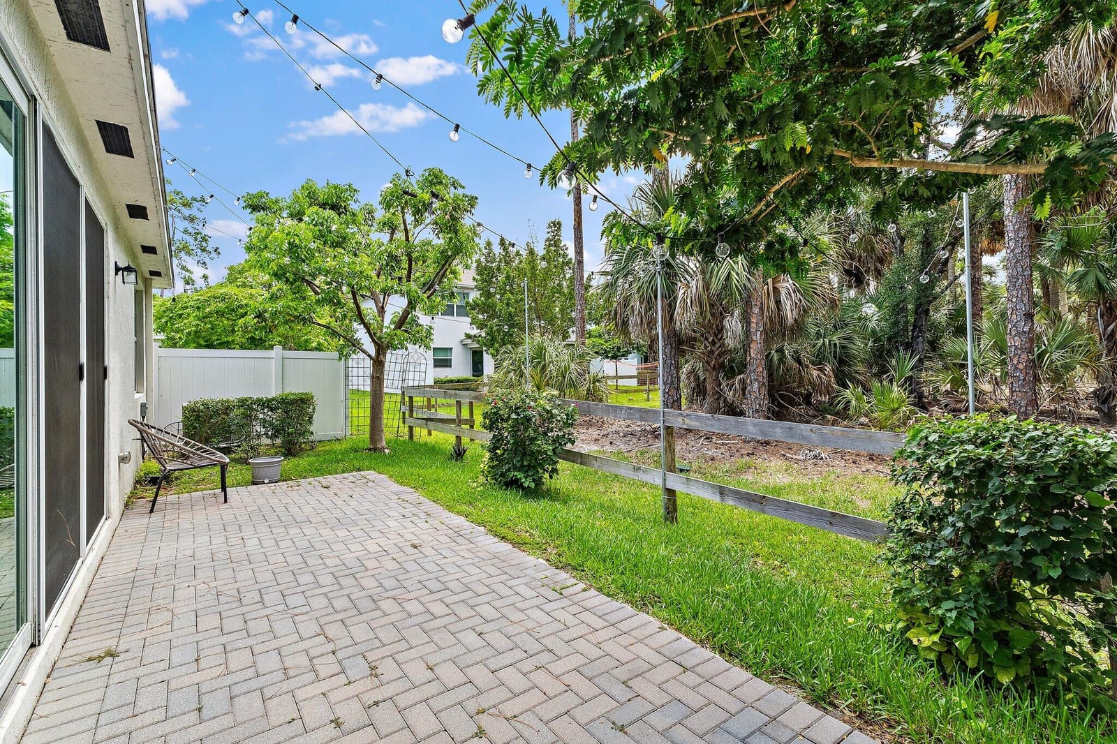 6825 Pointe Of Woods Drive, West Palm Beach, FL 33413 photo 26