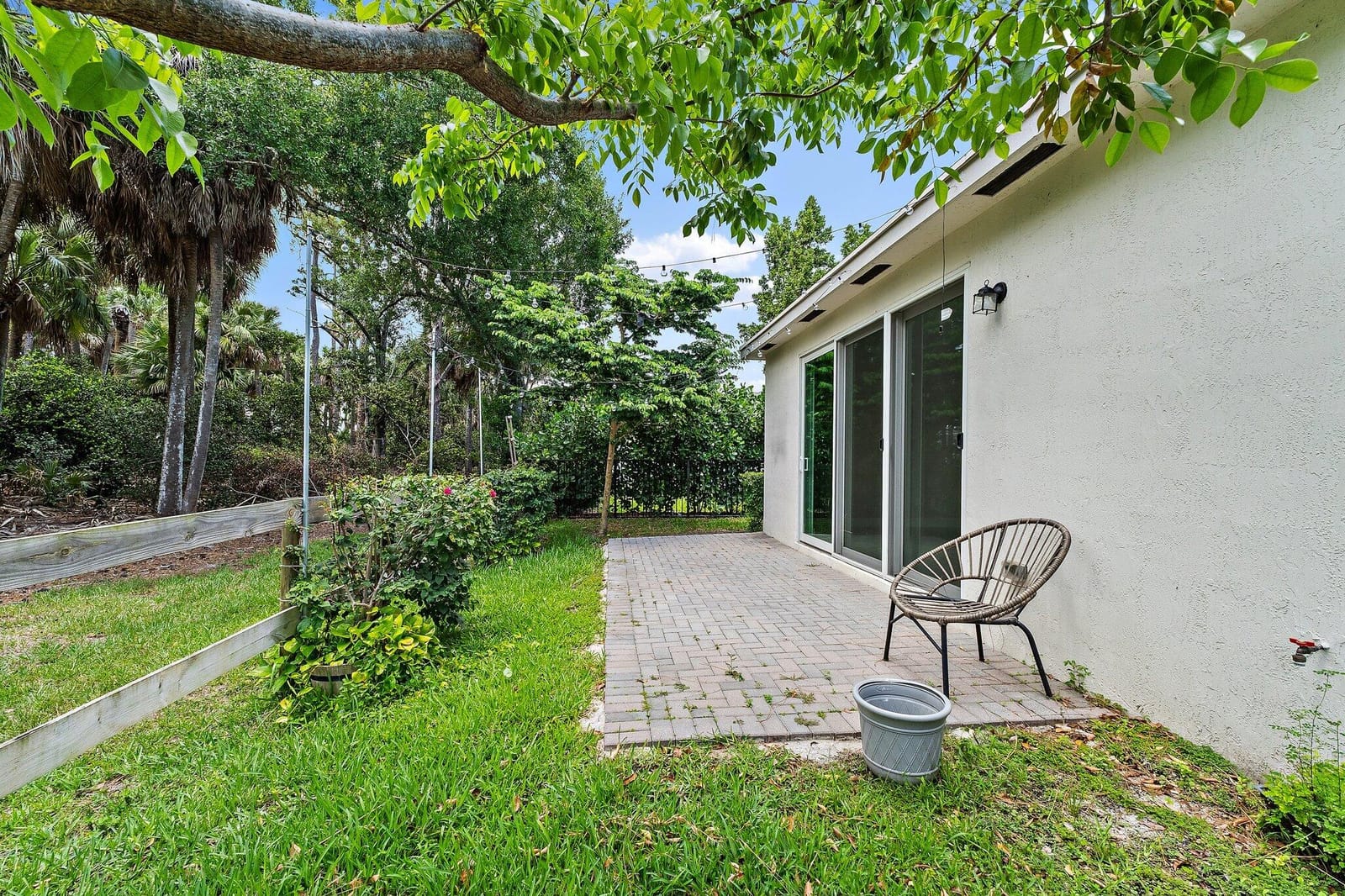 6825 Pointe Of Woods Drive, West Palm Beach, FL 33413 photo 28