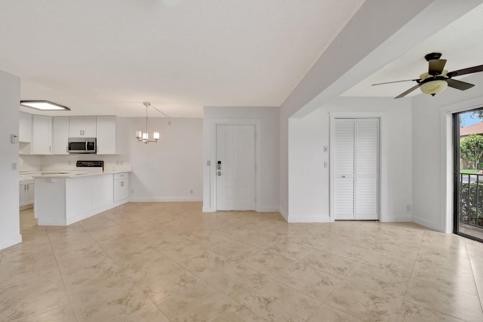 4695 Sable Pine Circle A1, West Palm Beach, FL 33417 photo 3