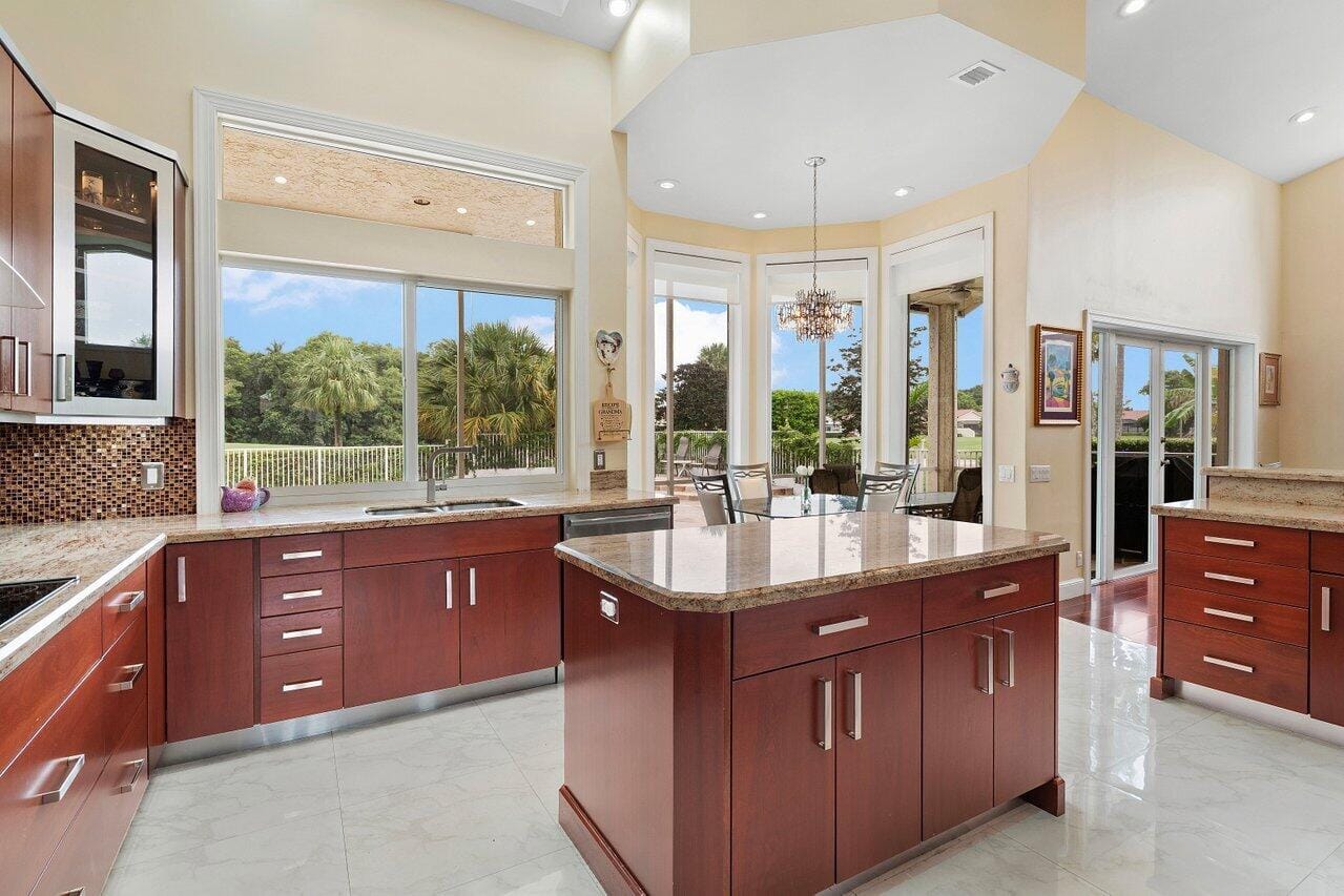 10369 Silver Lake Drive, Boca Raton, FL 33428 photo 10