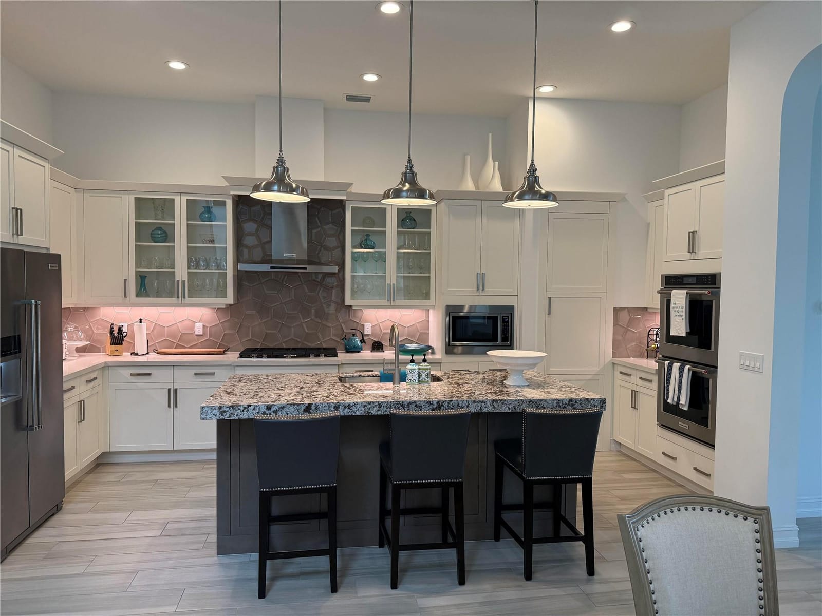 8467 Grand Prix Lane — photo 3