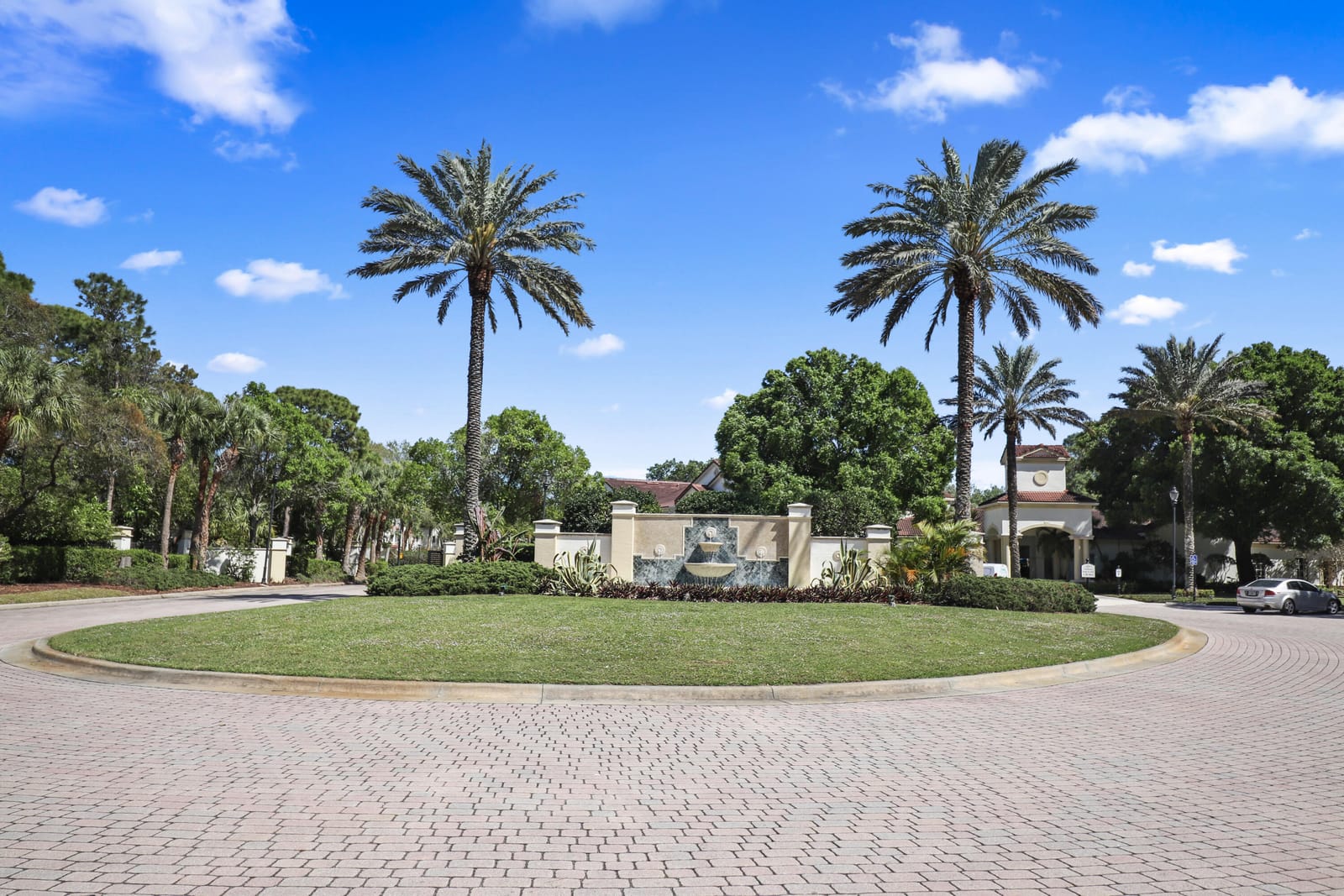 272 SE Kitching Circle, Stuart, FL 34994 photo 3