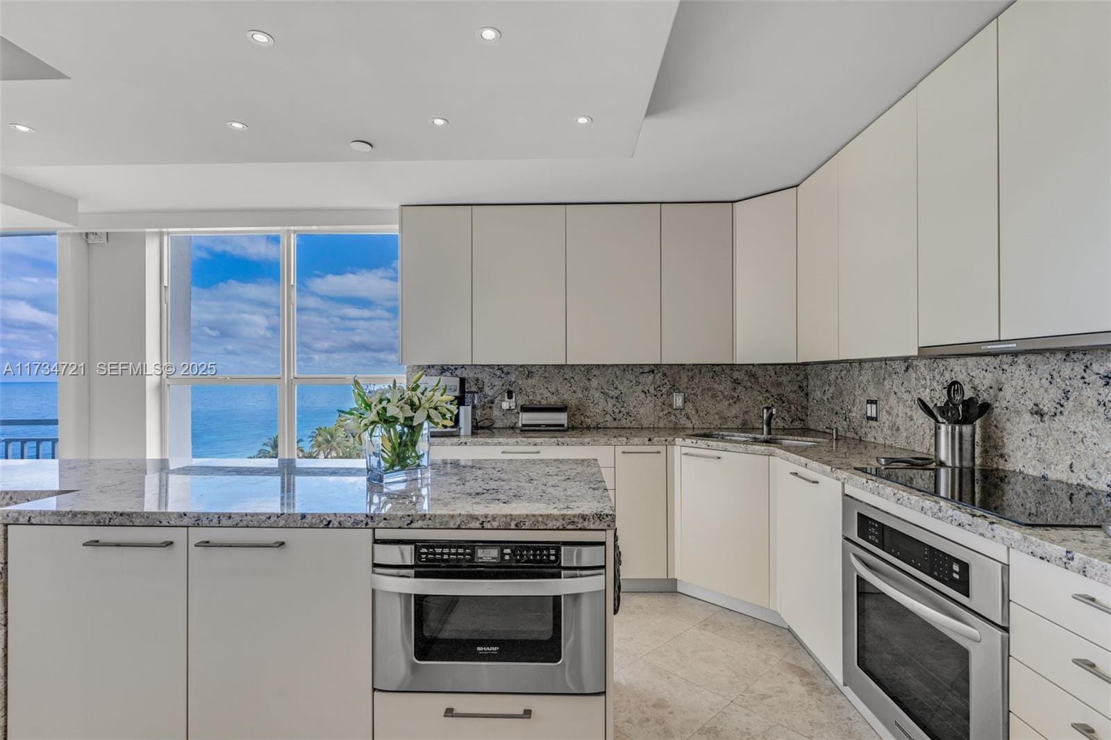 607 Ocean Drive 10J, Key Biscayne, FL 33149 photo 4