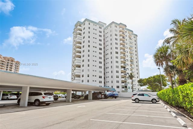 1500 S Ocean Boulevard 1203, Lauderdale-By-The-Sea, FL 33062