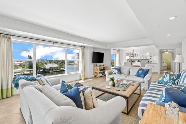 400 Seasage Drive 506, sold in Seagate Manor Condo, Delray Beach, FL