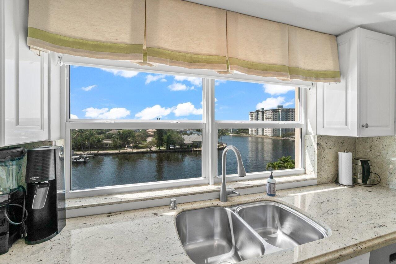 400 Seasage Drive 506, Delray Beach, FL 33483 photo 12