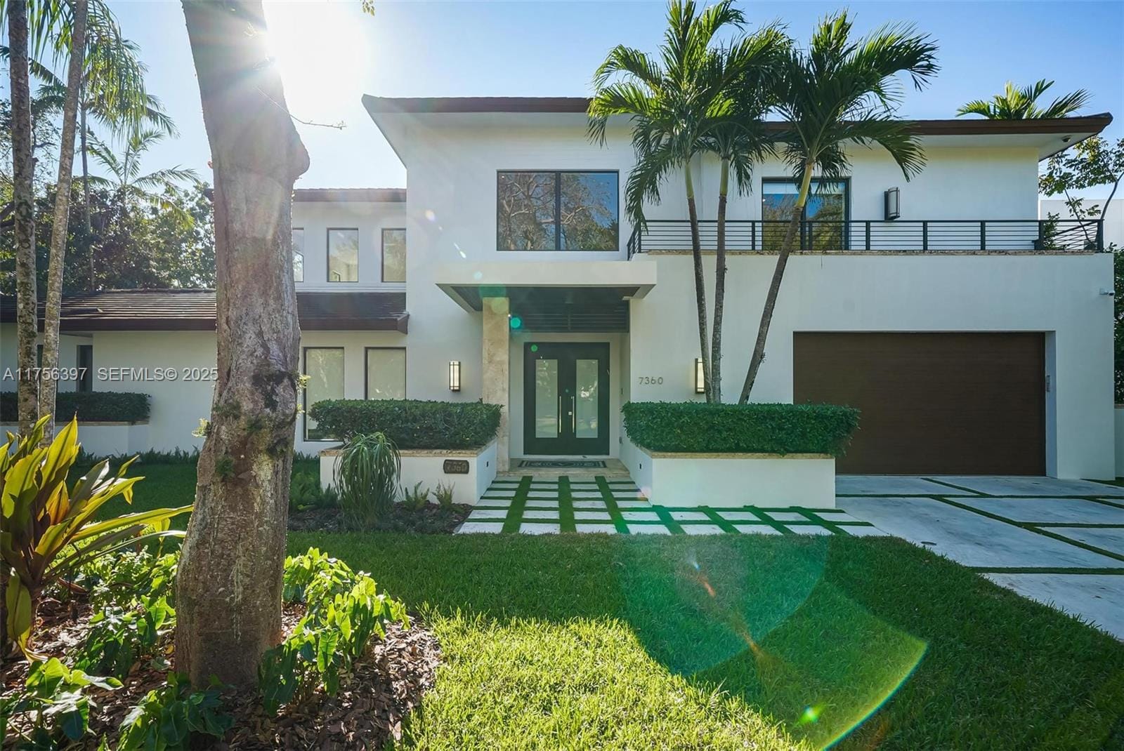 7360 SW 53rd Place, Miami, FL 33143