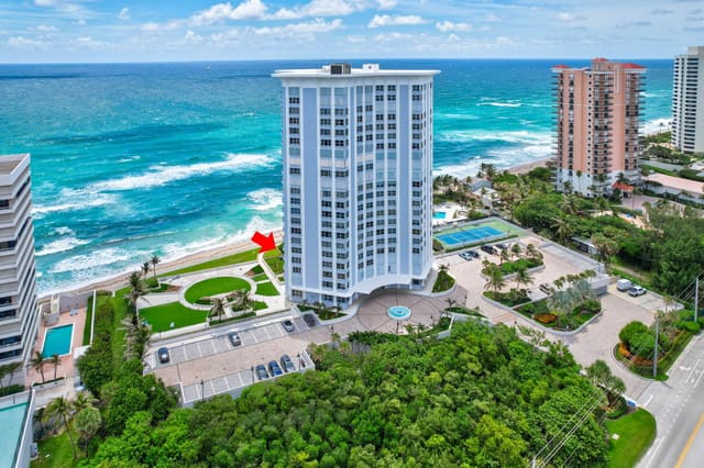 5200 N Ocean Drive 101, sold in Corniche Condo, Lauderdale By The Sea, FL