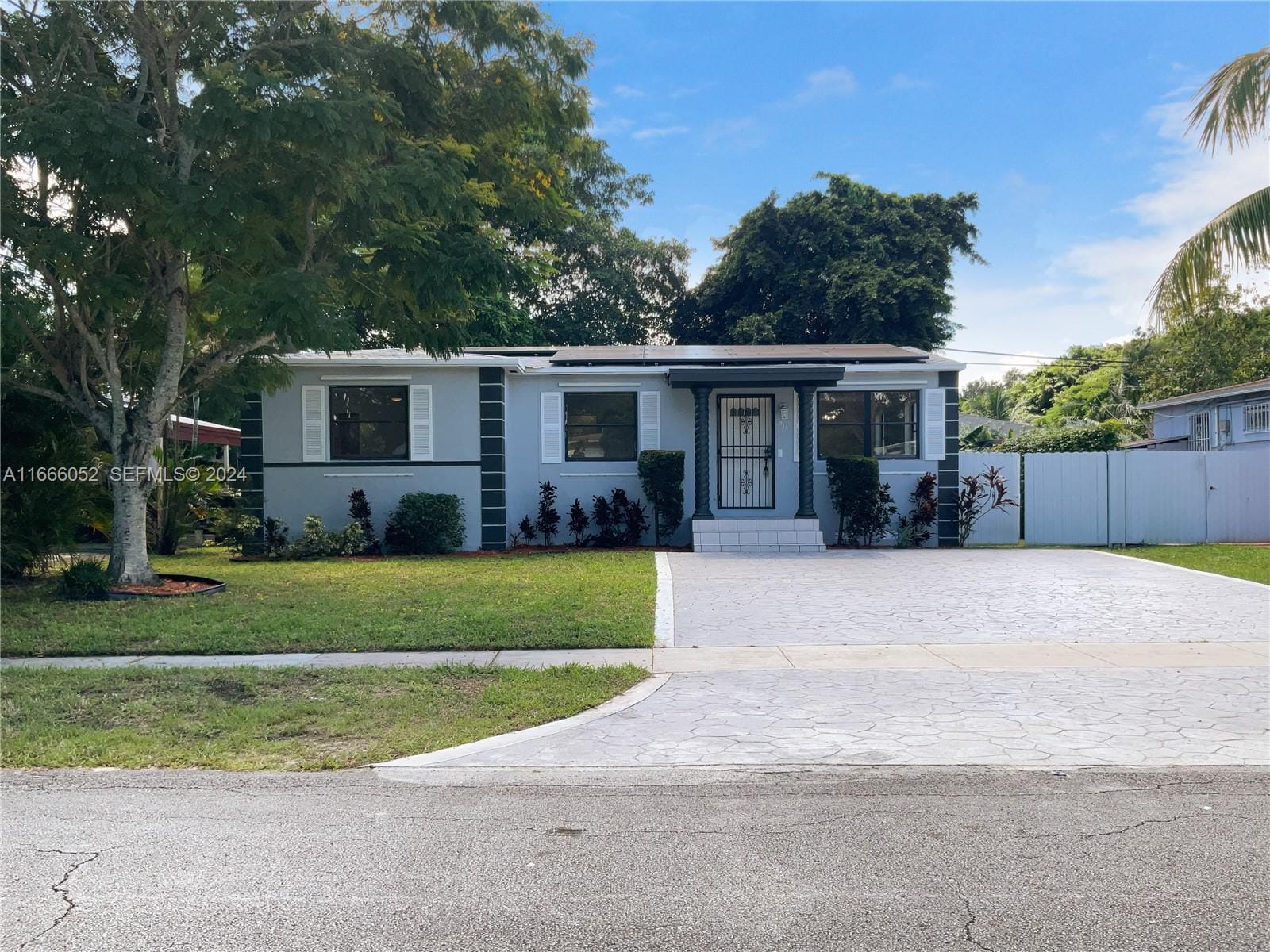 910 NE 155th Terrace, North Miami Beach, FL 33162