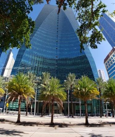 1395 Brickell Avenue 3201, sold in Mayfield Condo, Miami, FL