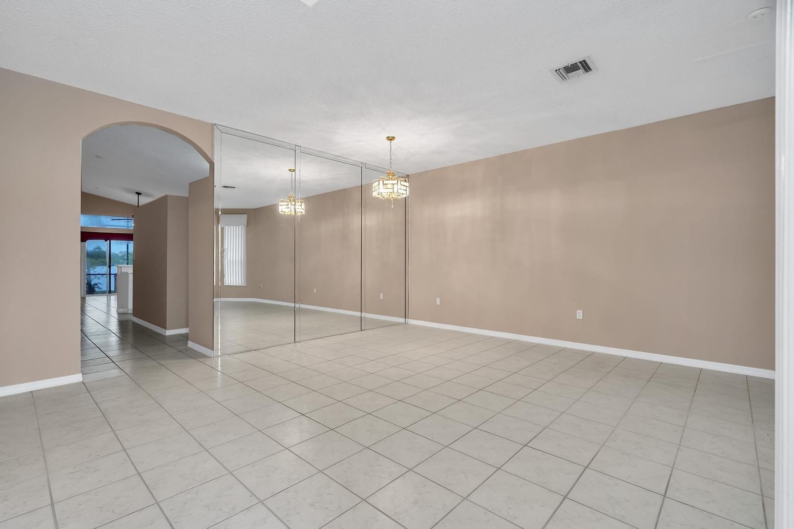 3336 SW 181st Terrace — photo 4