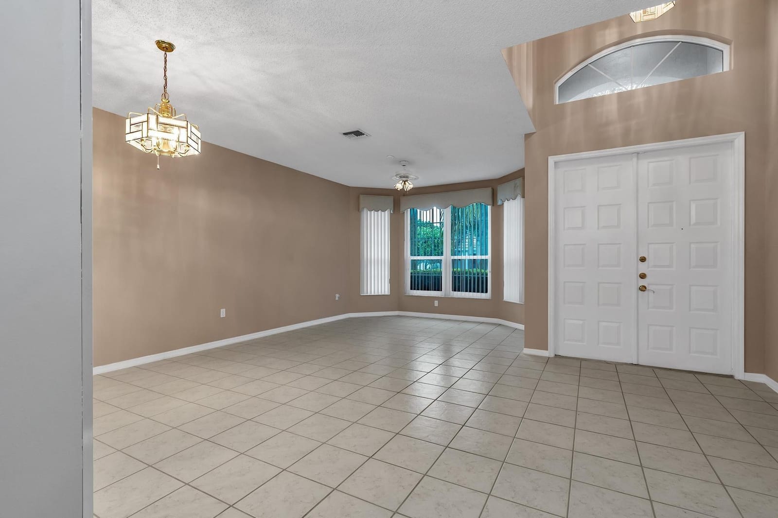 3336 SW 181st Terrace — photo 7
