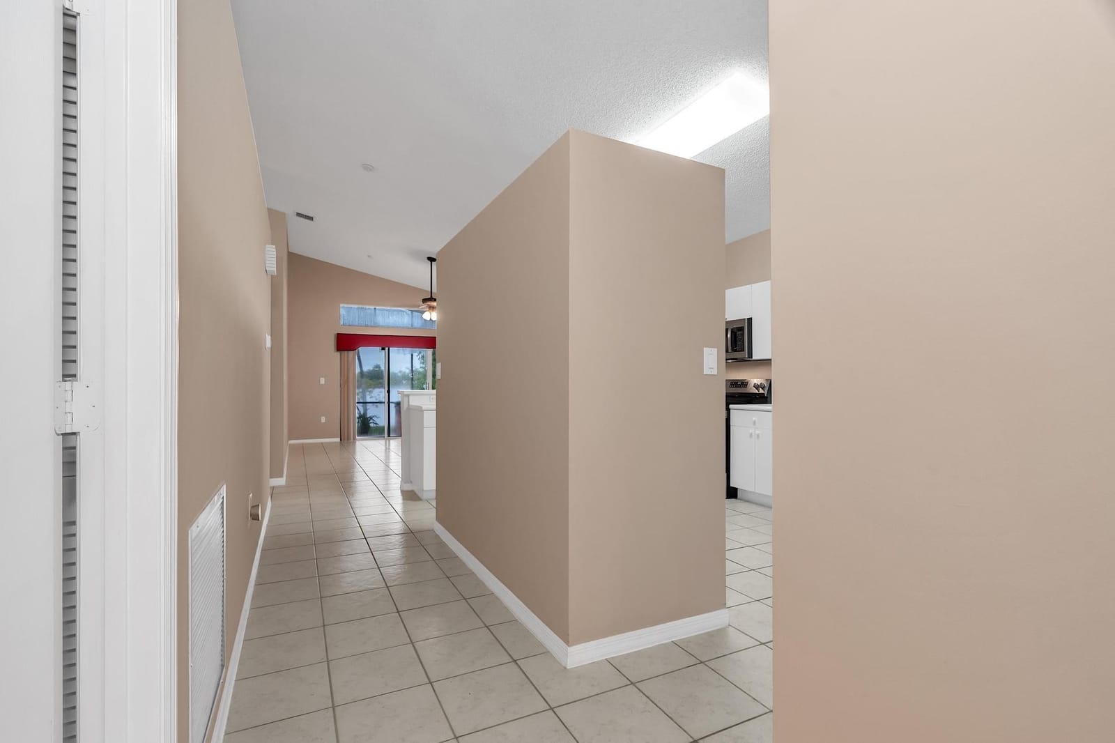 3336 SW 181st Terrace — photo 8