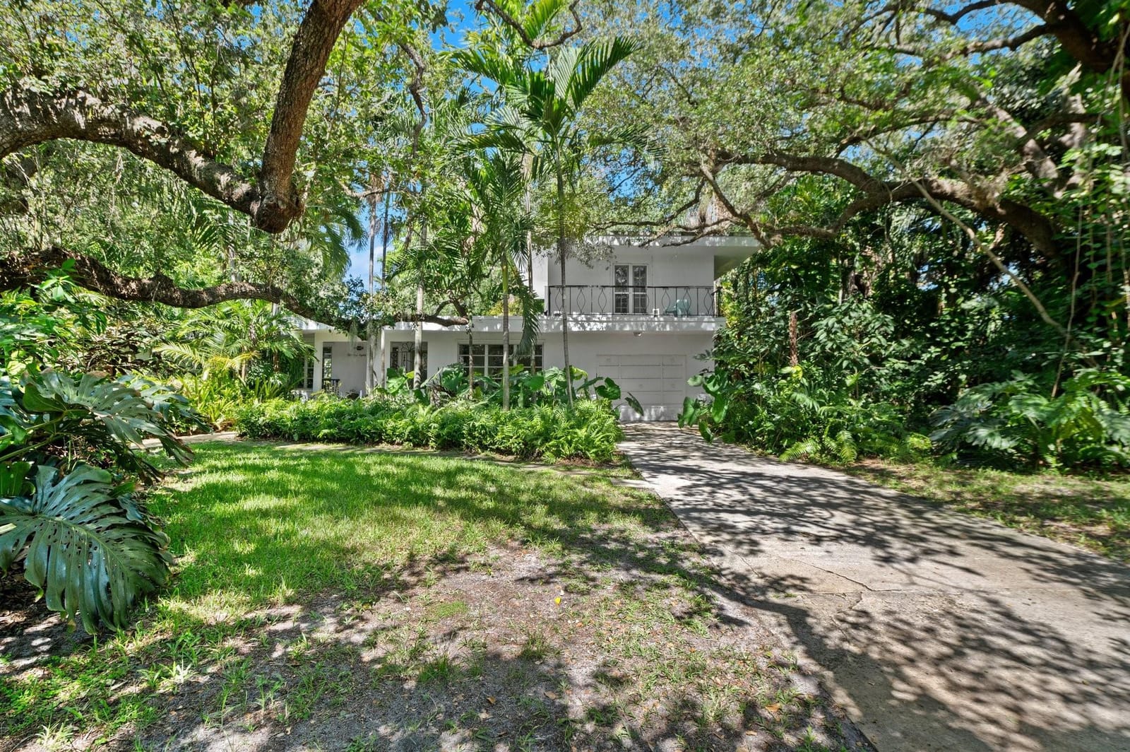 5180 SW 28th Terrace, Fort Lauderdale, FL 33312