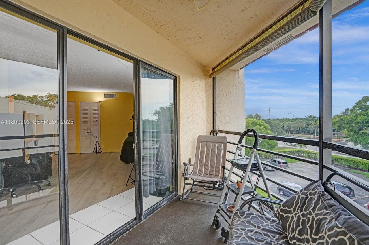 6555 W Broward Boulevard 412, Plantation, FL 33317 photo 23