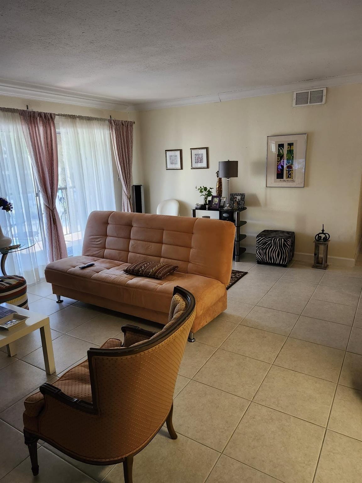 3021 N Oakland Forest Drive 203, Oakland Park, FL 33309