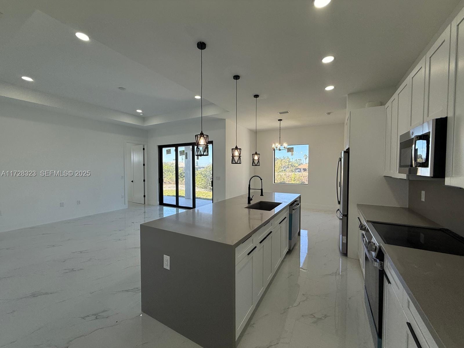 1320 NE 14th Avenue — photo 9