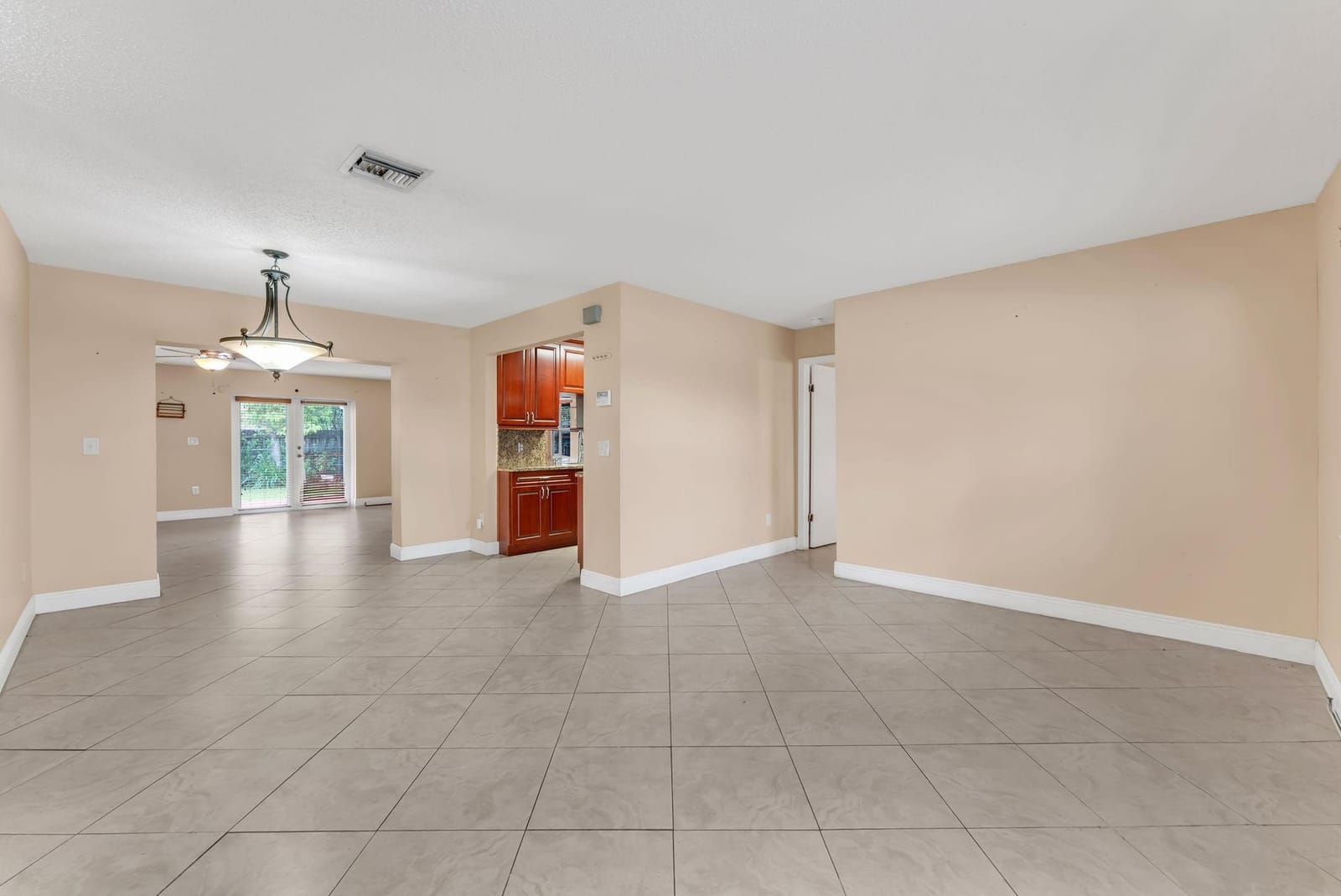 19130 SW 121st Avenue — photo 9