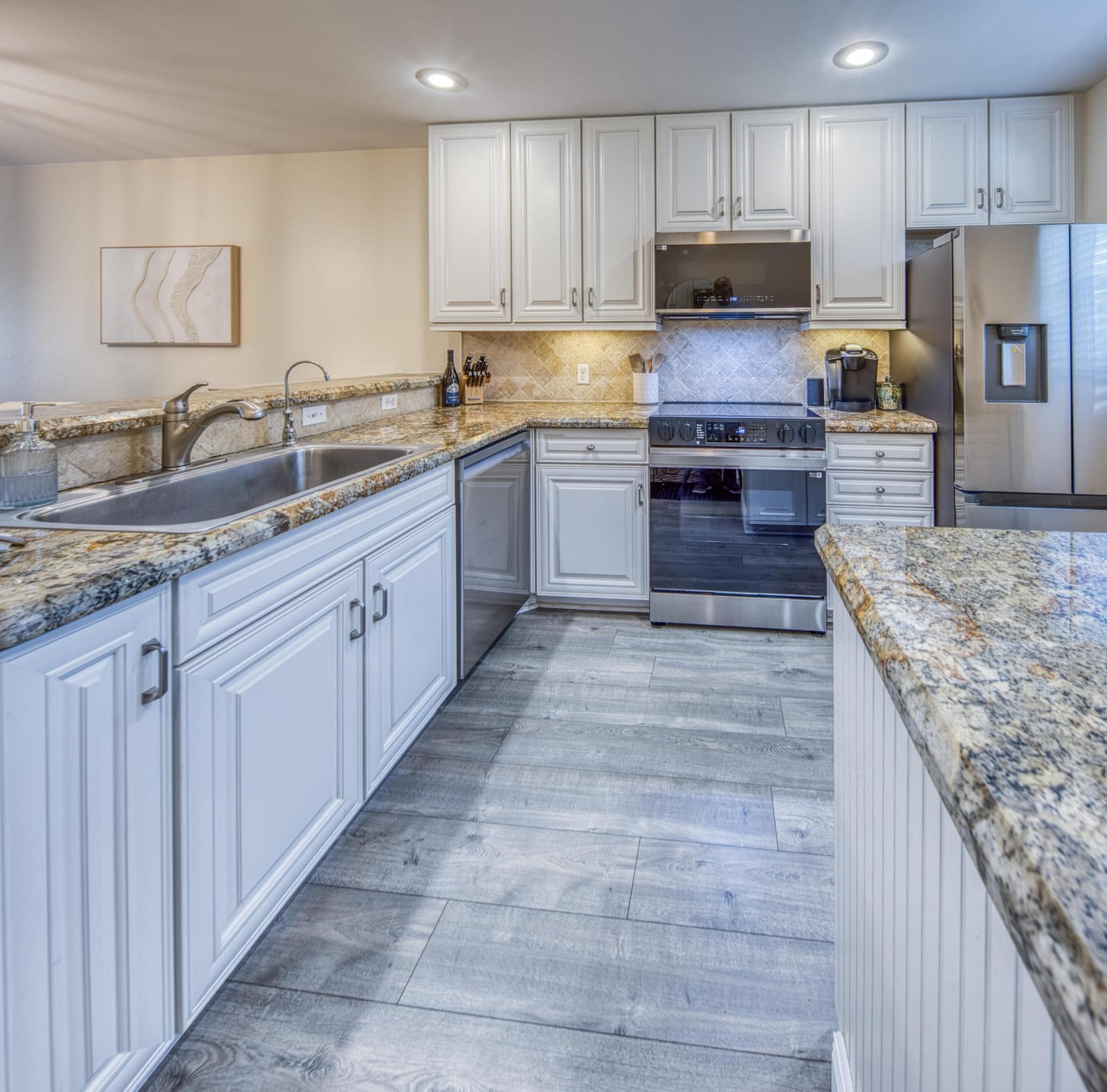 1428 S Lakeside Drive 31 — photo 5