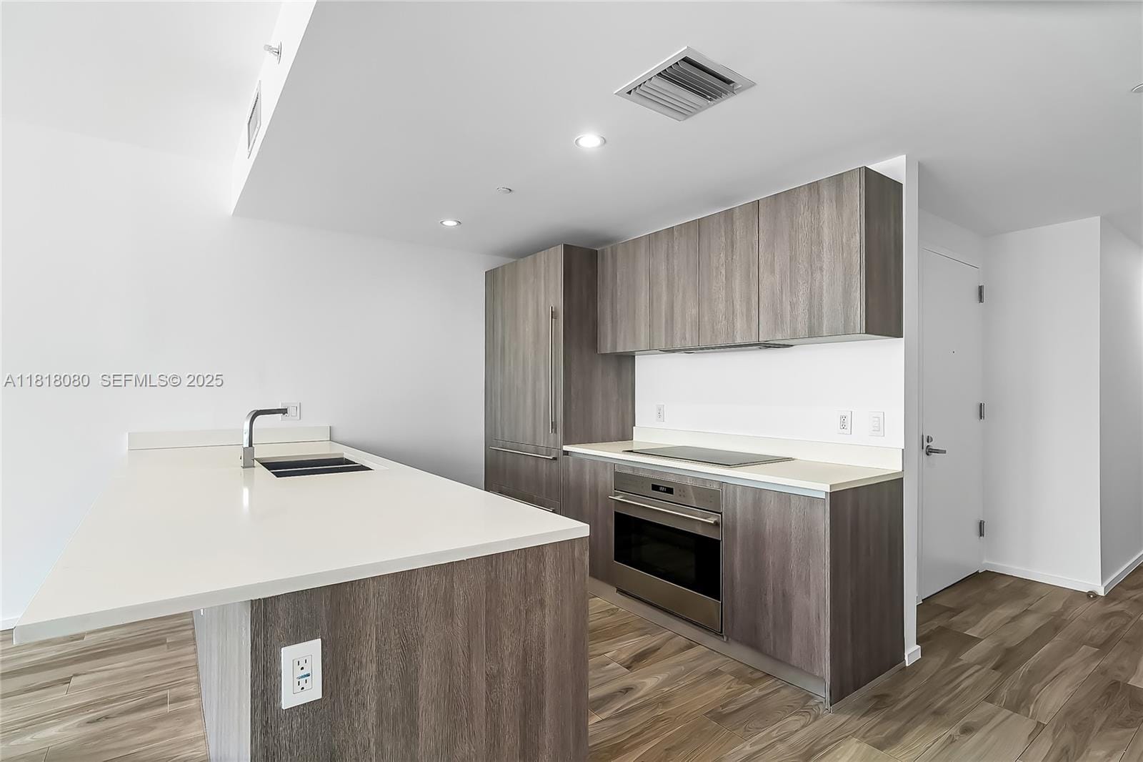 801 S Miami Avenue 3704 — photo 8