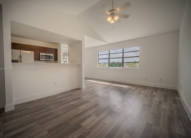 15285 SW 107th Lane 218, Miami, FL 33196