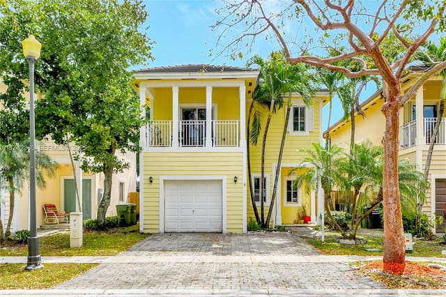 3544 NE 3rd Drive, Homestead, FL 33033