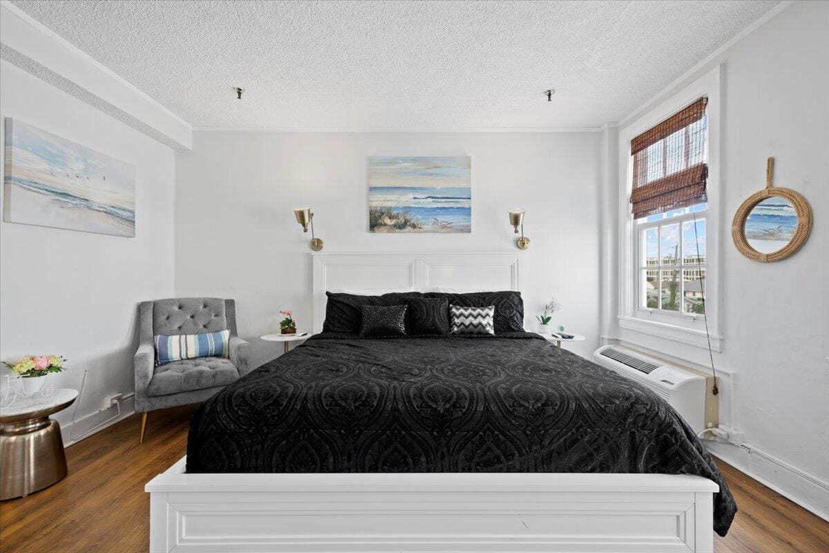235 Sunrise Avenue 3008, Palm Beach, FL 33480 photo 9