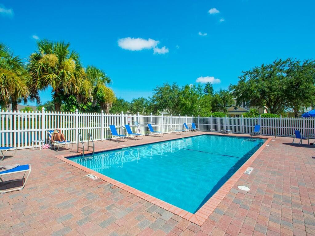 7639 15th Lane, Vero Beach, FL 32966 photo 4