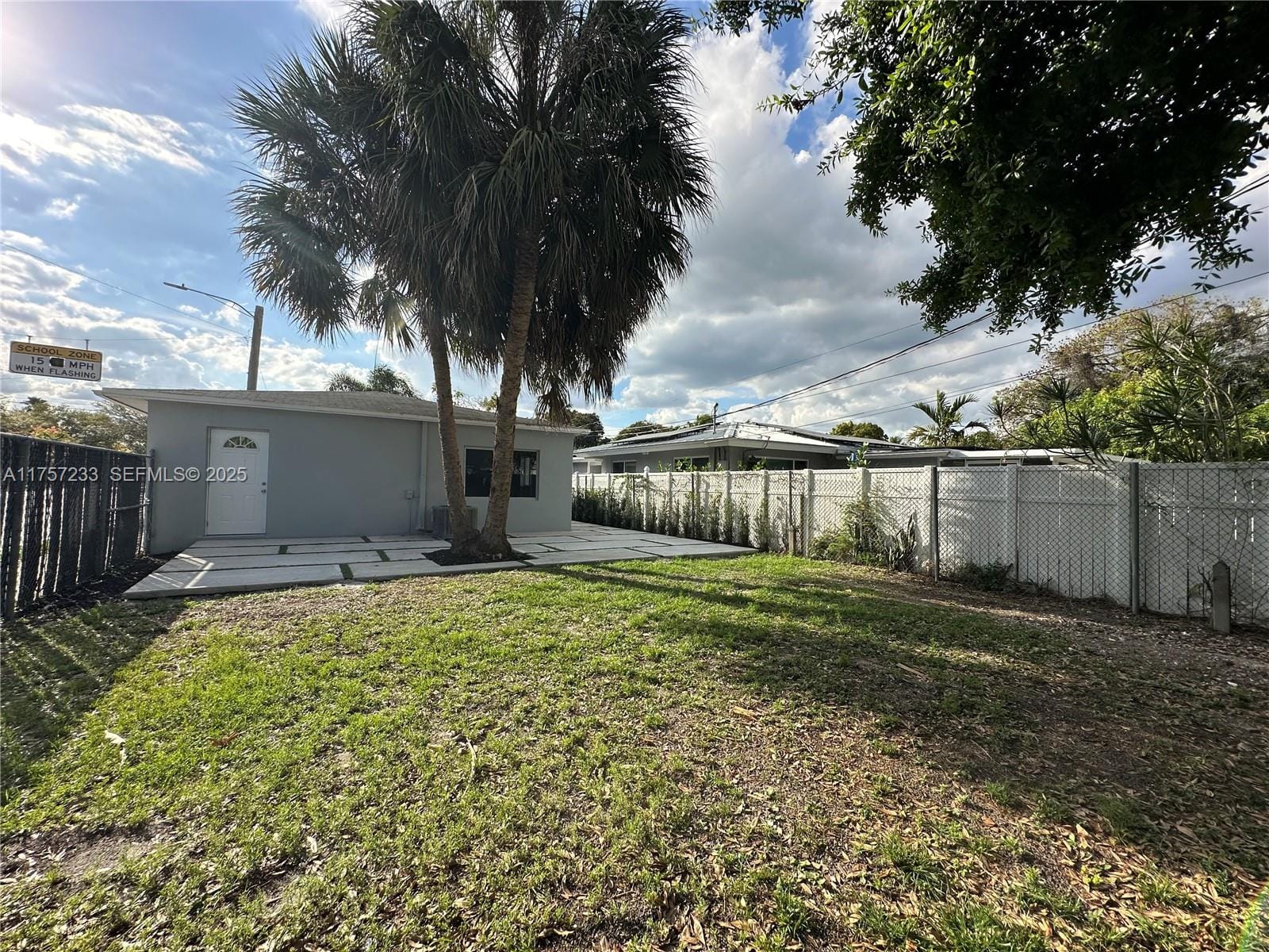 1300 NW 7th Terrace, Fort Lauderdale, FL 33311 photo 14