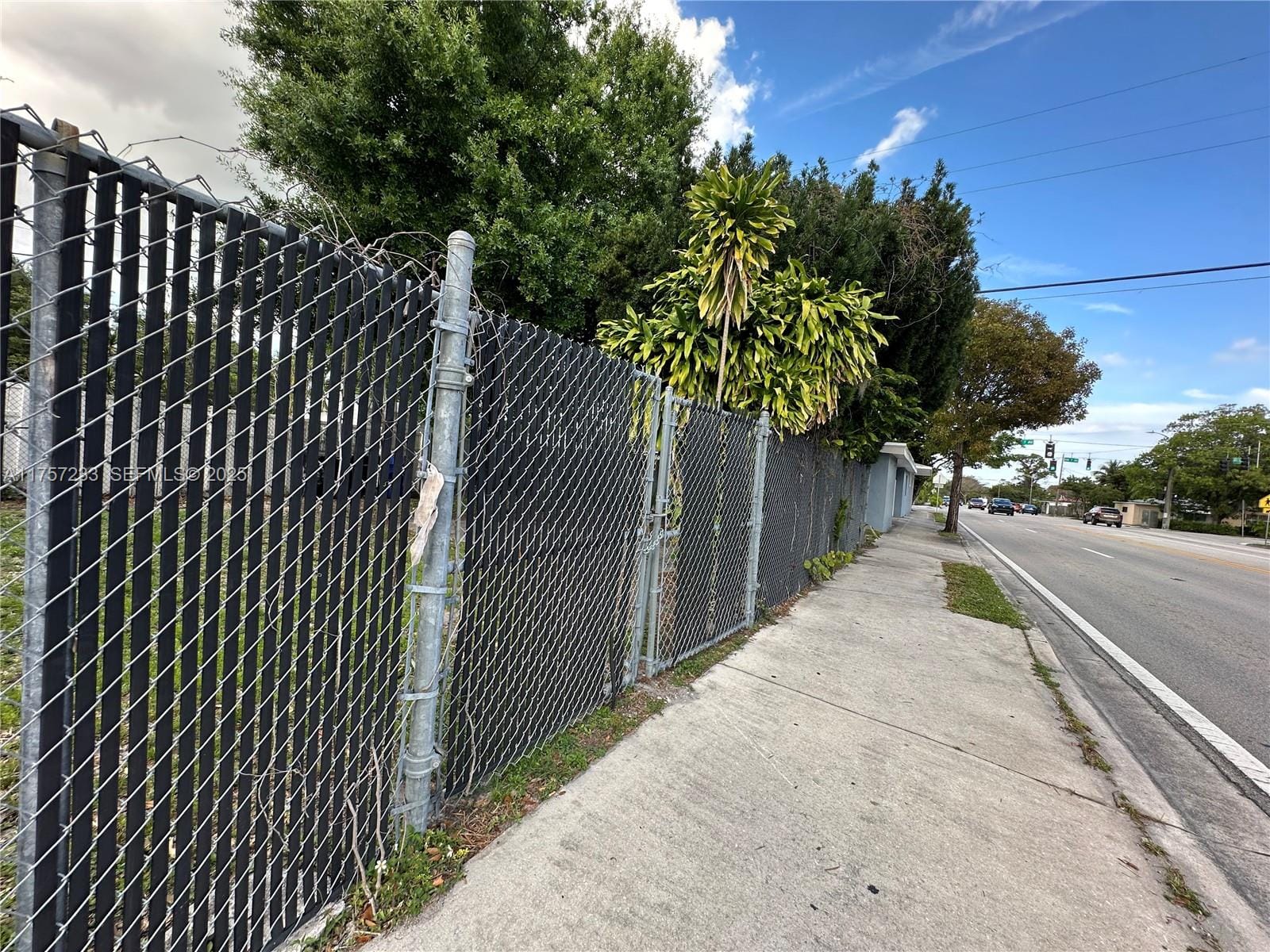 1300 NW 7th Terrace, Fort Lauderdale, FL 33311 photo 20